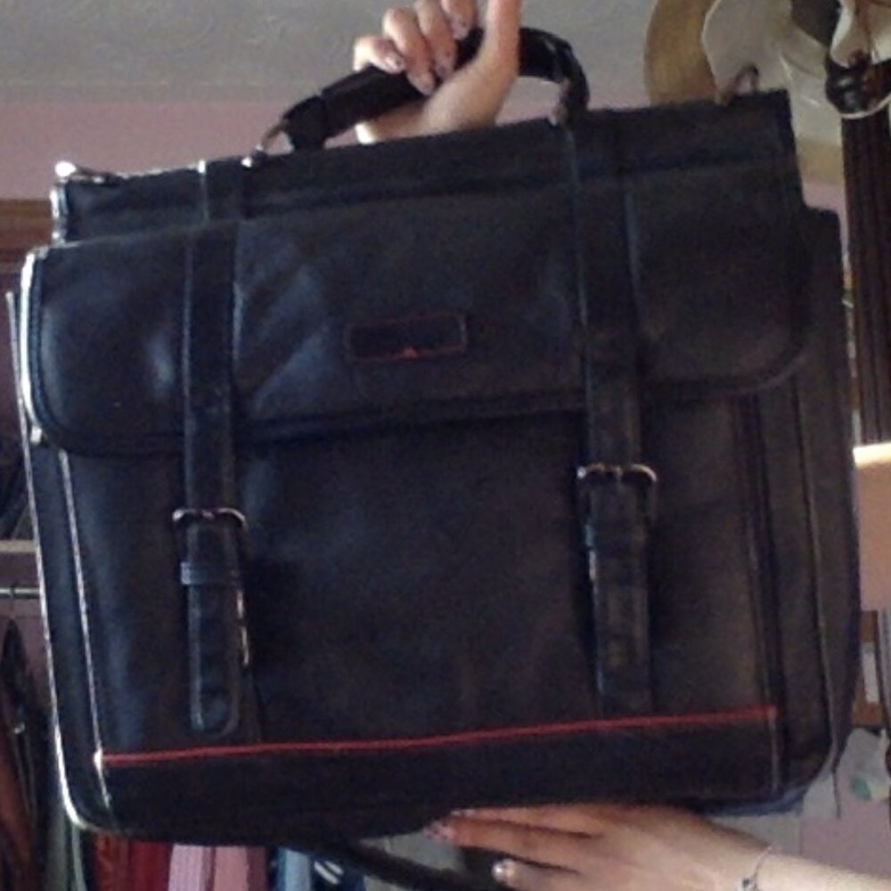 Vintage Leather Targus Bag